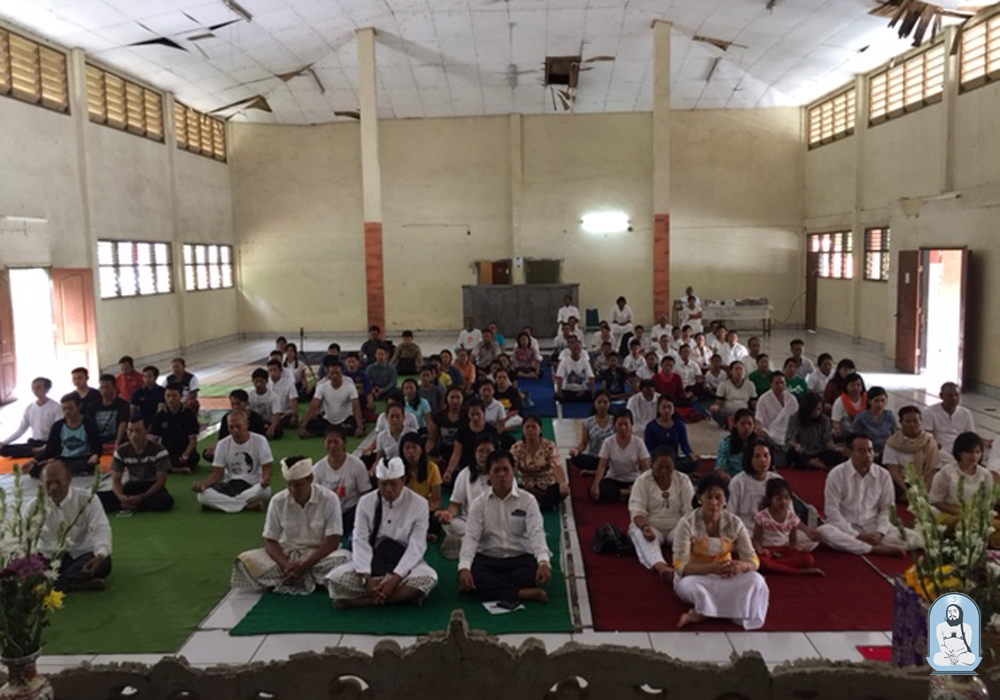 Meditation in Bali, Singaraja